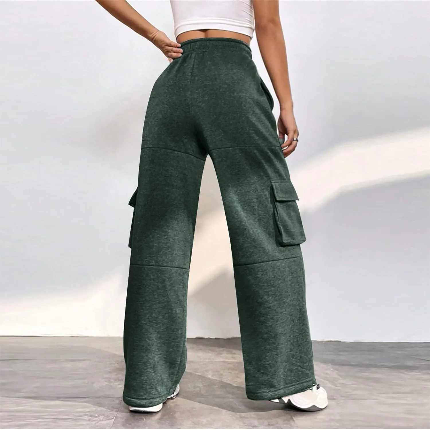 Cargo Sweatpants for Women Baggy Fleece Lined High Waisted Joggers with Pockets Adjustable Bottom Athletic Pants