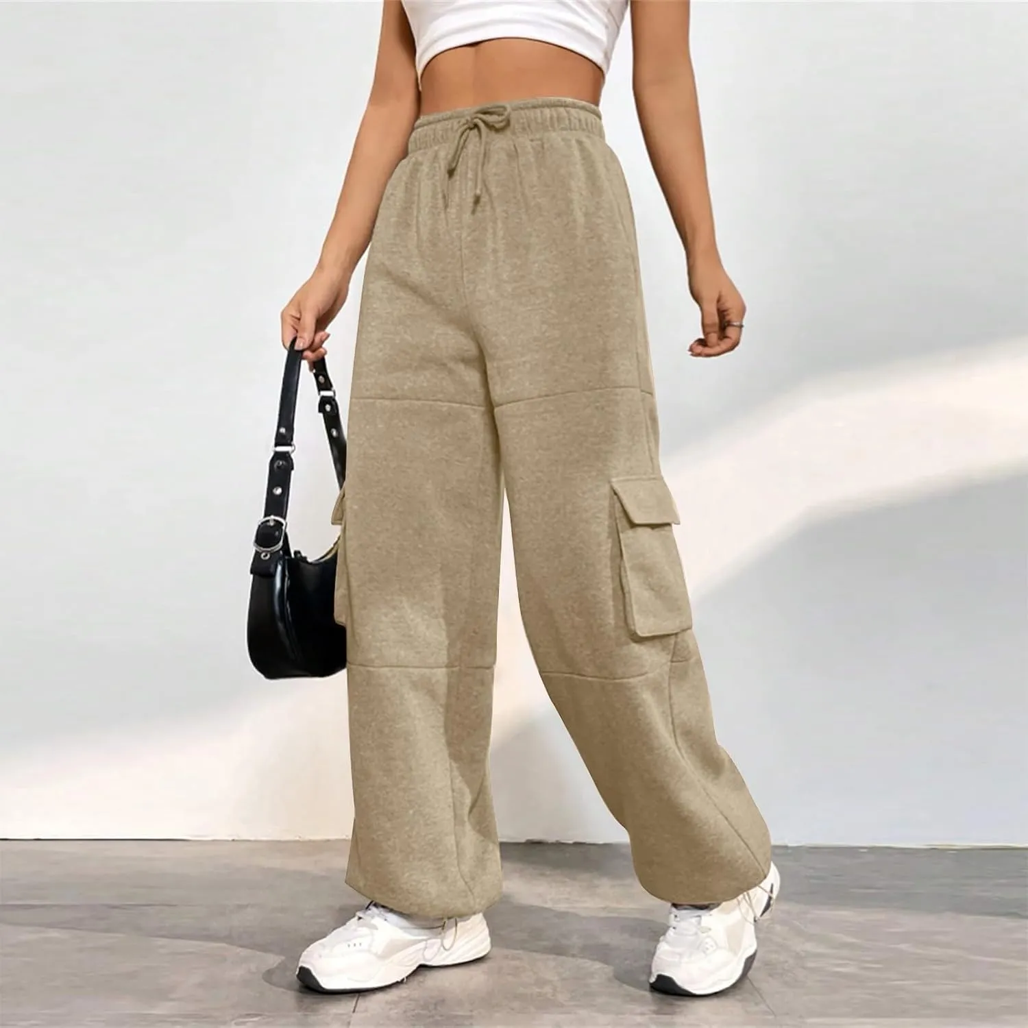 Cargo Sweatpants for Women Baggy Fleece Lined High Waisted Joggers with Pockets Adjustable Bottom Athletic Pants