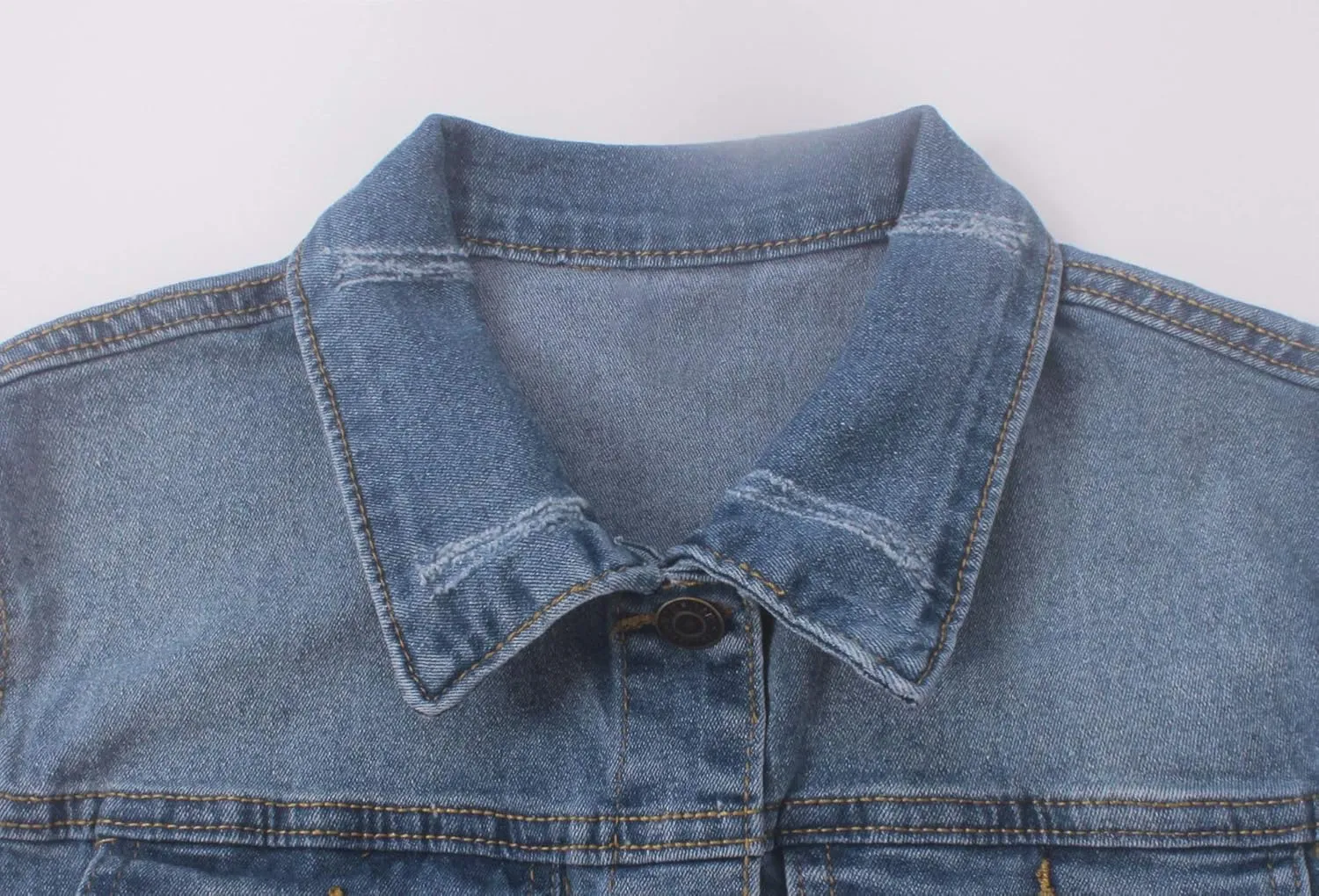 SeNight Women's Jean Jacket Long Sleeve Classic Distressed Fray Hem Tassels Denim Trucker Jackets
