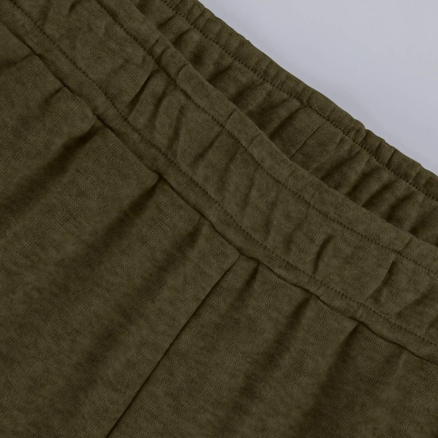 Womens Cargo Sweatpants Oversized Fleece Joggers with Pockets Elastic Waist Cargo Pants Baggy Straight Leg Sweatpants